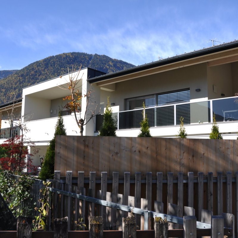 Mehrfamilienhaus A