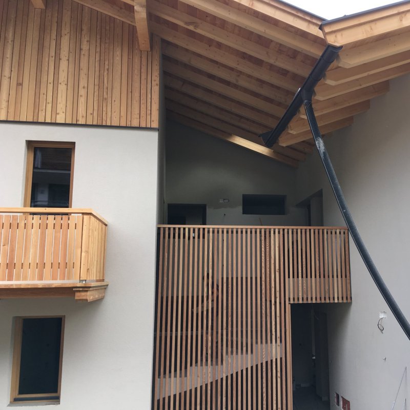 Chalet S